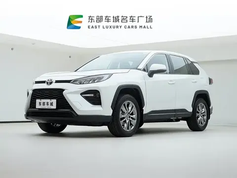 Toyota Wildlander 2023 купить в Москве