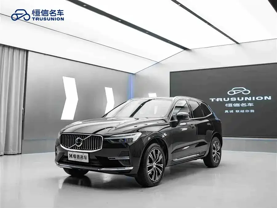 Volvo XC60 2022