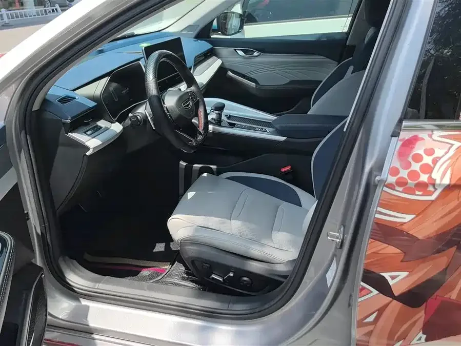 Geely Xingrui Xingrui 2021 2.0TD Luxury+ 2022 — миниатюра 3