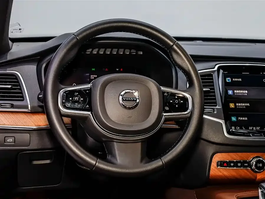 Volvo XC90 2023 B5 Zhixing Deluxe Edition 7-seater 2023 — миниатюра 5