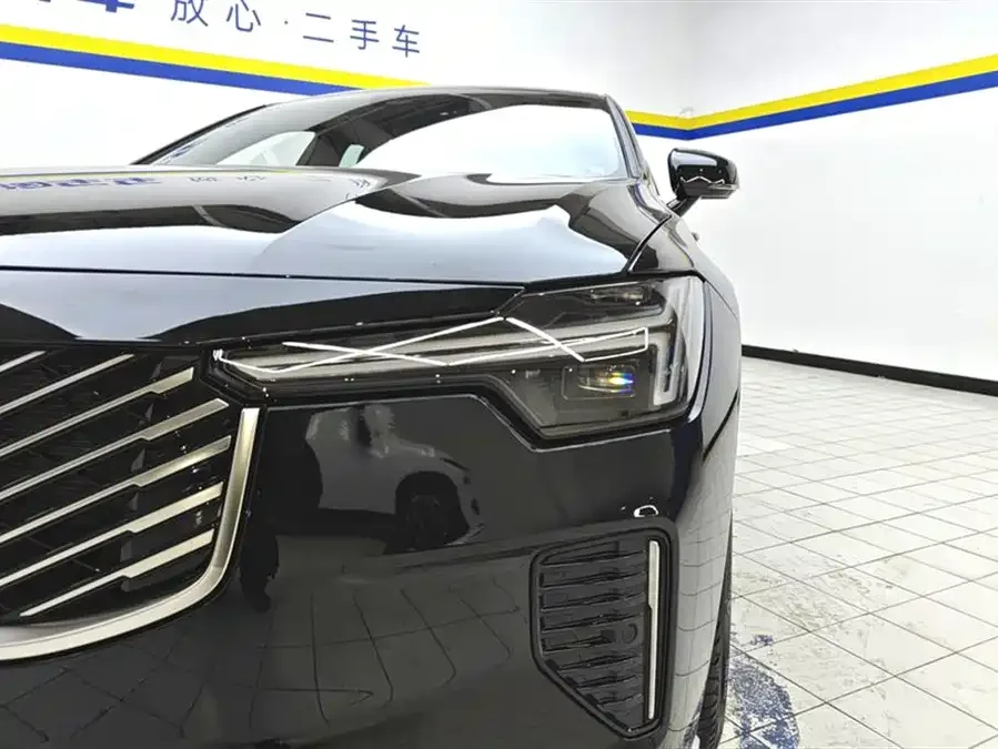 Volvo S90 2026 B5 Zhiyi Luxury Edition 2026 — миниатюра 2