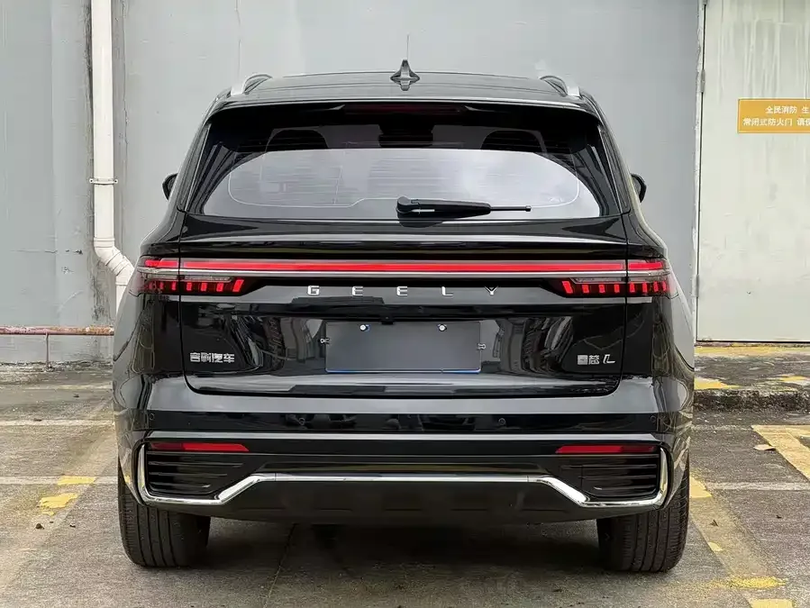 Geely Monjaro Xingyue L 2021 2.0TD DCT EVO 2WD Premium Edition 2023 — миниатюра 2