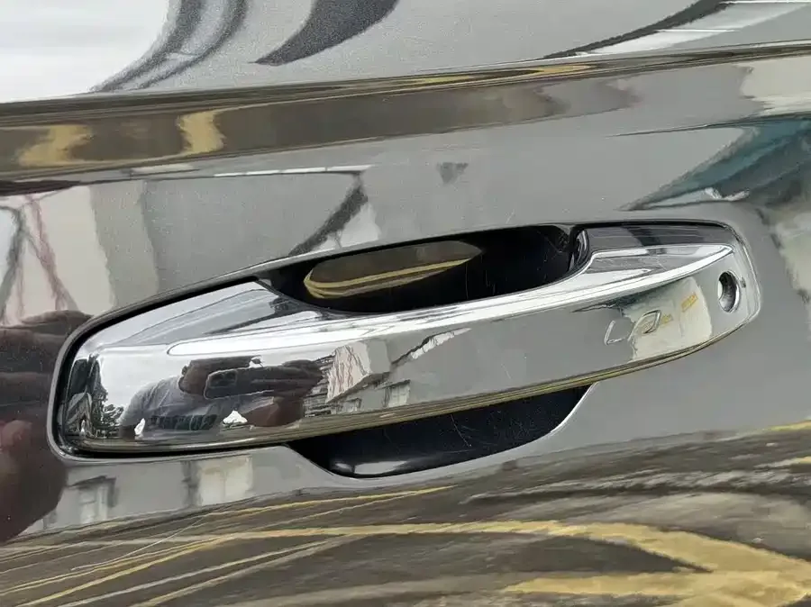 Geely Monjaro Xingyue L 2021 2.0TD DCT EVO 2WD Premium Edition 2023 — миниатюра 3