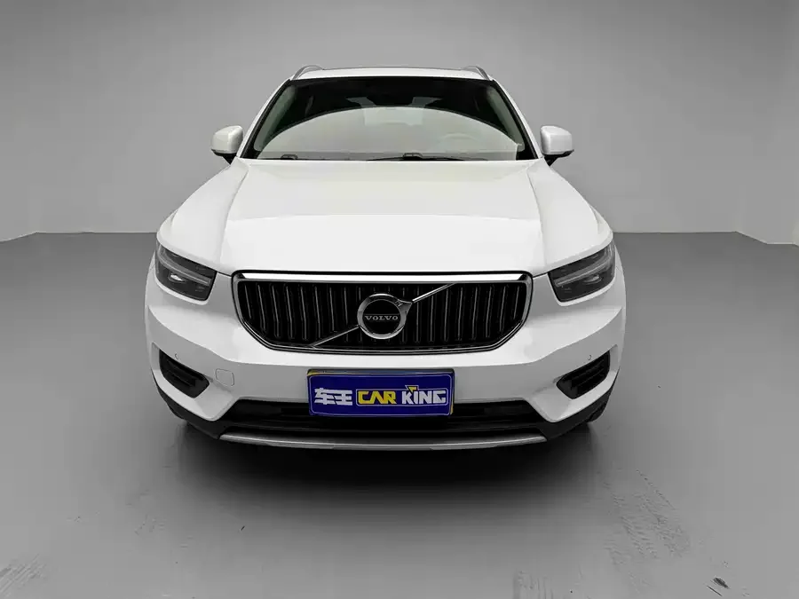 Volvo XC40 2022 T4 four-wheel drive Zhiyuan luxury version 2022 — миниатюра 3