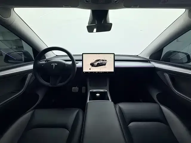 Tesla Model Y Model Y 2024 Performance version 2024 — миниатюра 3