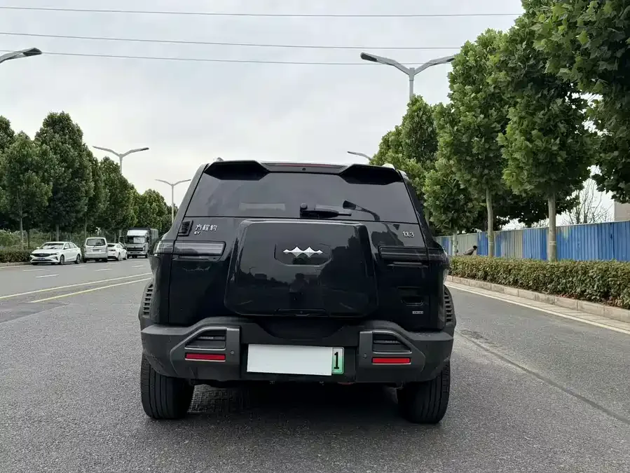 BYD Leopard Titanium 3 Titanium 3 2025 501KM Rear-wheel Drive Max Edition 2025 — миниатюра 5