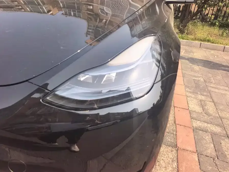 Tesla Model Y Model Y 2024 rear-wheel drive version 2024 — миниатюра 2