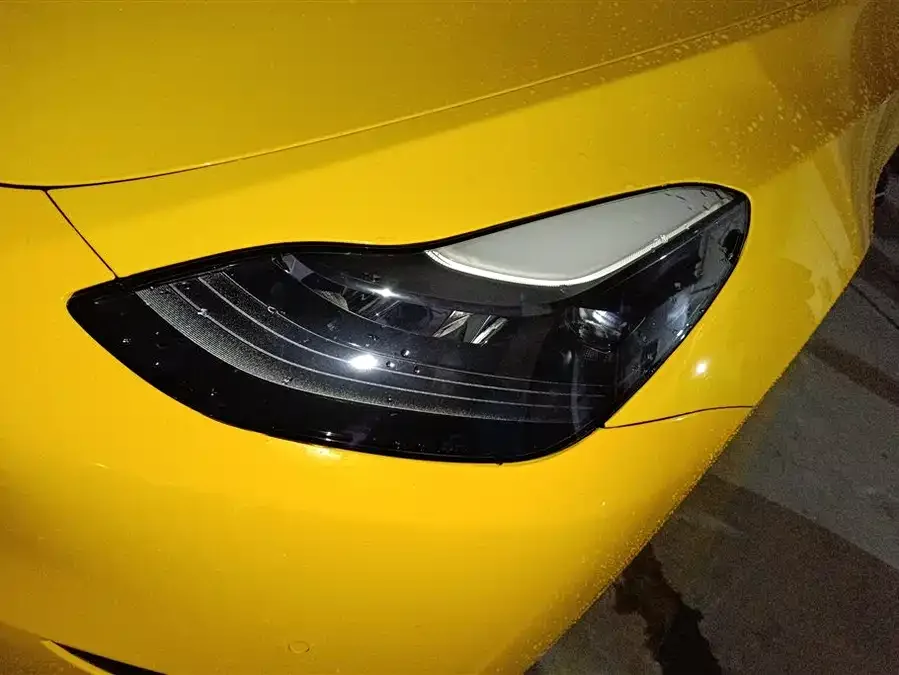 Tesla Model Y Model Y 2022 rear-wheel drive version 2022 — миниатюра 2