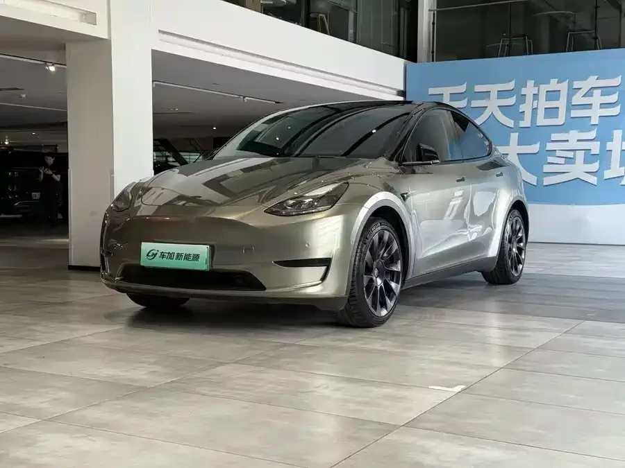 Tesla Model Y 2022