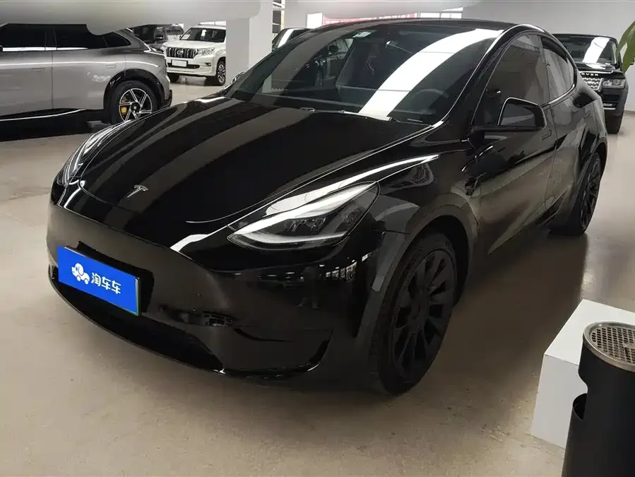 Tesla Model Y Model Y 2022 facelift rear-wheel drive version 2022 — фото 1, купить с доставкой в Москву