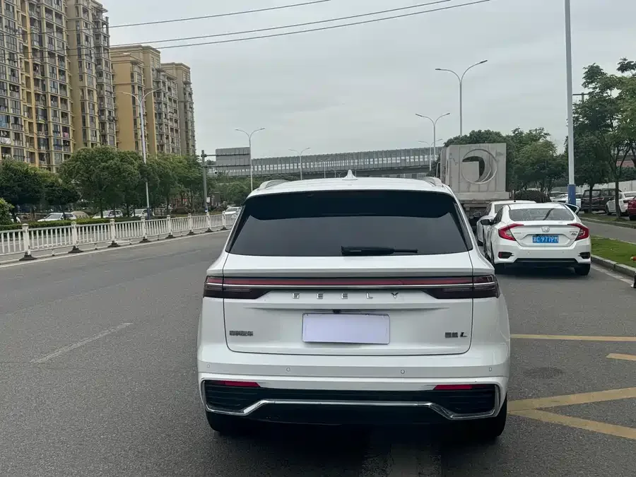 Geely Monjaro Xingyue L 2023 2.0TD High Power Automatic 2WD Flagship Model 2023 — миниатюра 5