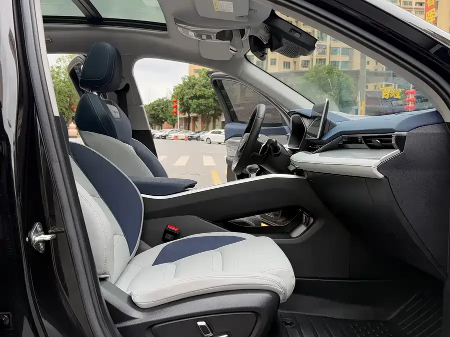 Geely Xingrui Xingrui 2023 2.0TD Premium Edition 2024 — миниатюра 5