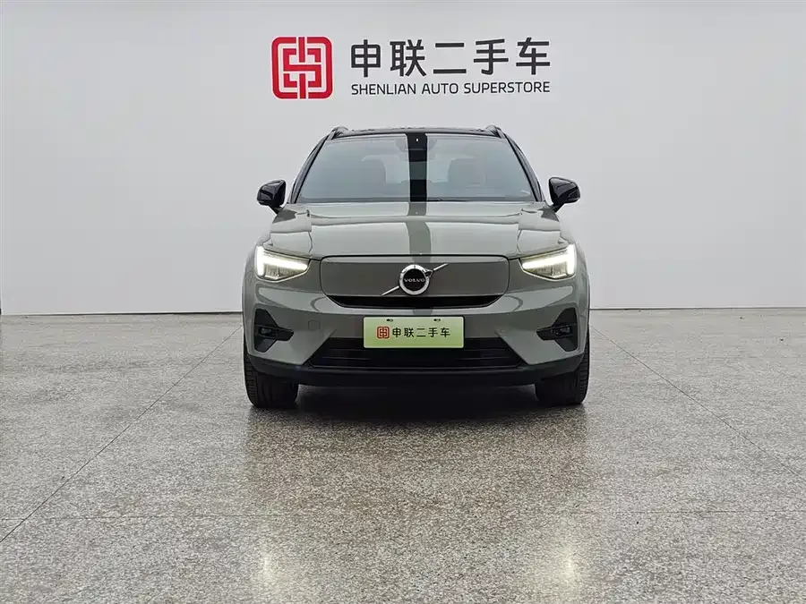 Volvo XC40 New Energy 2023 Long Range Edition 2023 — миниатюра 2