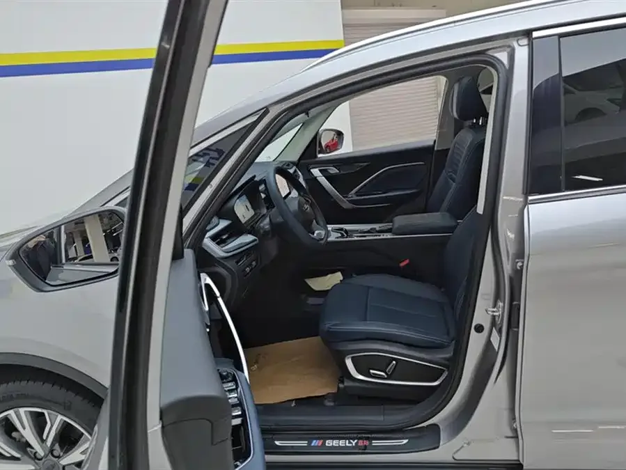 Geely Jiaji Jiaji 2023 Jiaji L 1.5TD DCT Luxury Edition 2023 — миниатюра 3