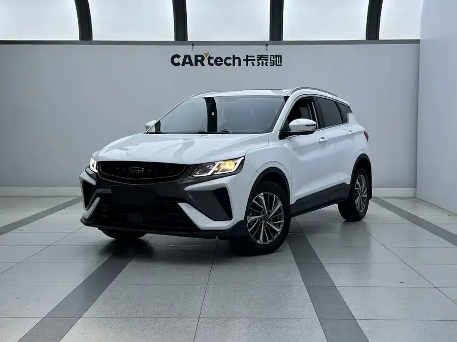 Geely Coolray SX11 Binyue 2021 1.4T DCT Platinum Edition 2022 — фото 1, купить с доставкой в Москву