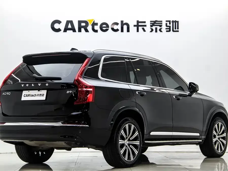 Volvo XC90 2023 B6 Zhiyi Luxury Edition 7 Seaters 2023 — миниатюра 2