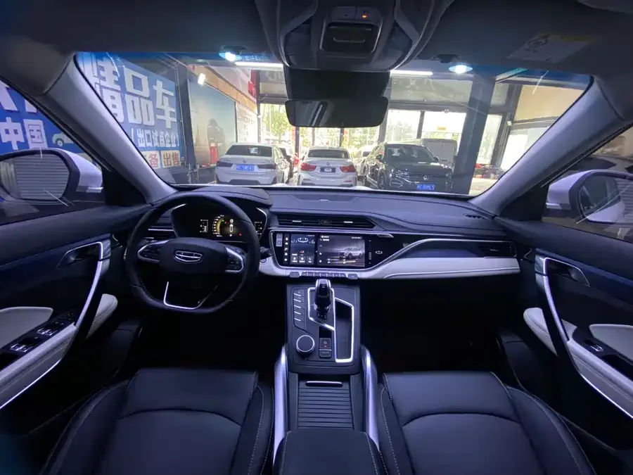 Geely Atlas Boyue 2022 Boyue X 1.8TD DCT Smart 2022 — миниатюра 2
