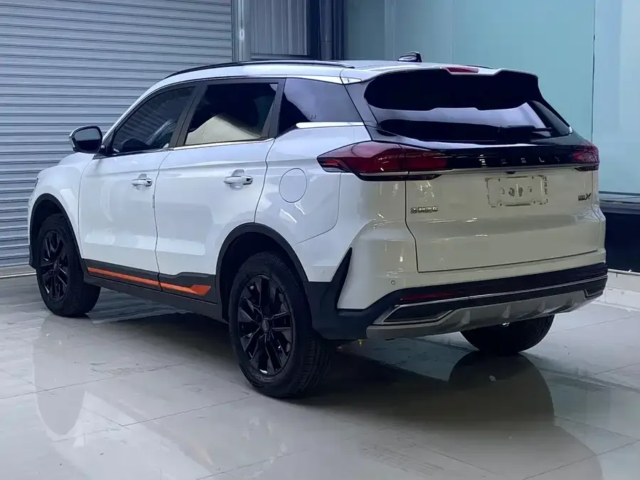 Geely Atlas Boyue 2022 Boyue X 1.8TD DCT Smart 2022 — миниатюра 3
