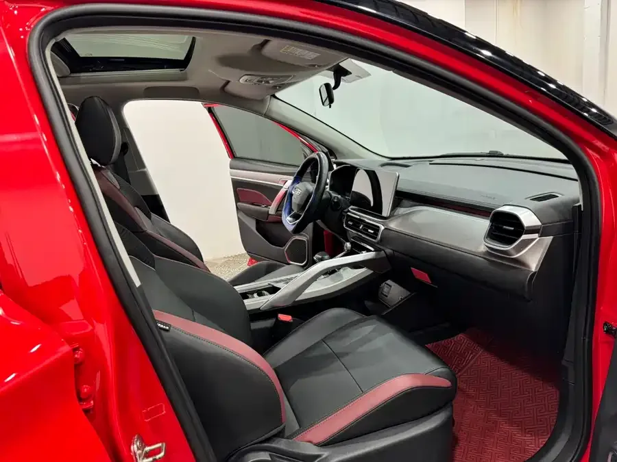 Geely Coolray SX11 Binyue 2021 1.4T DCT Diamond Edition 2022 — миниатюра 4