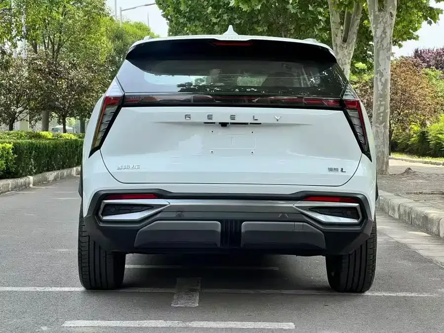 Geely Atlas L Boyue L 2024 1.5TD DCT Longteng Edition 2026 — миниатюра 2