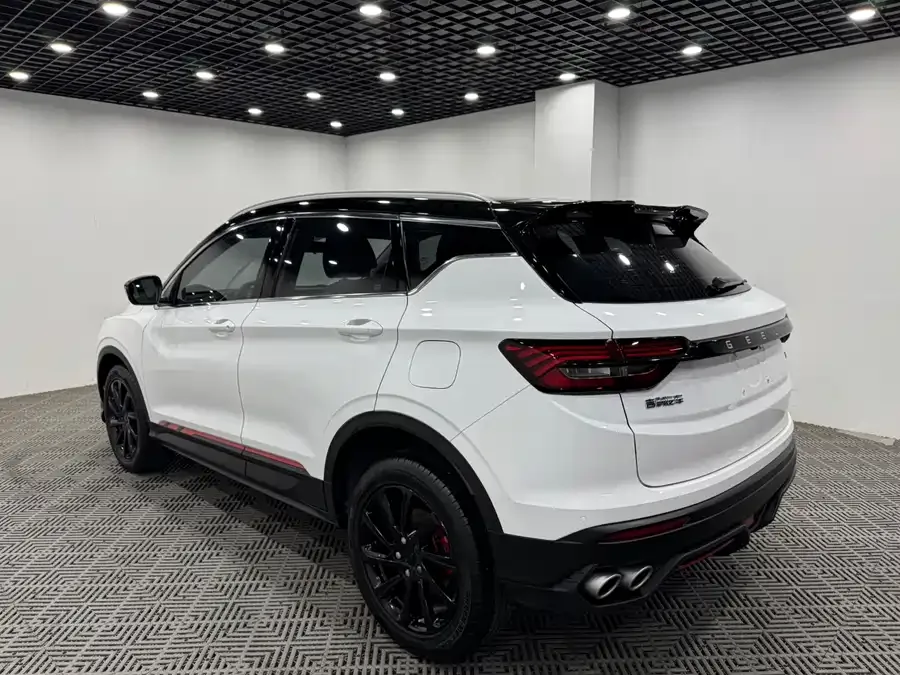 Geely Coolray SX11 Binyue 2021 1.4T DCT Diamond Edition 2023 — миниатюра 3