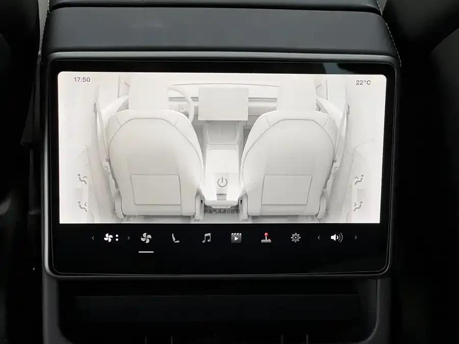 Tesla Model Y Model Y 2025 Long Range All-Wheel Drive First Edition 2025 — миниатюра 3