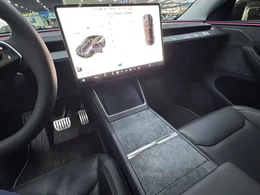 Tesla Model Y Model Y 2025 Long Range All-Wheel Drive First Edition 2025 — миниатюра 3