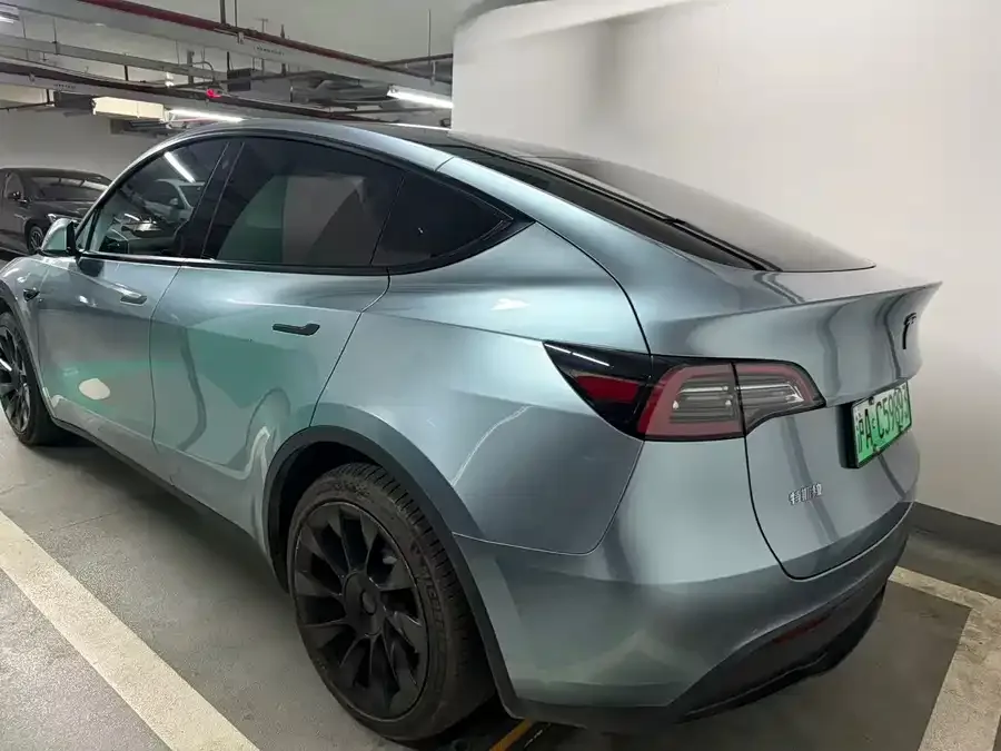 Tesla Model Y Model Y 2022 facelift long-range all-wheel drive version 2023 — миниатюра 2