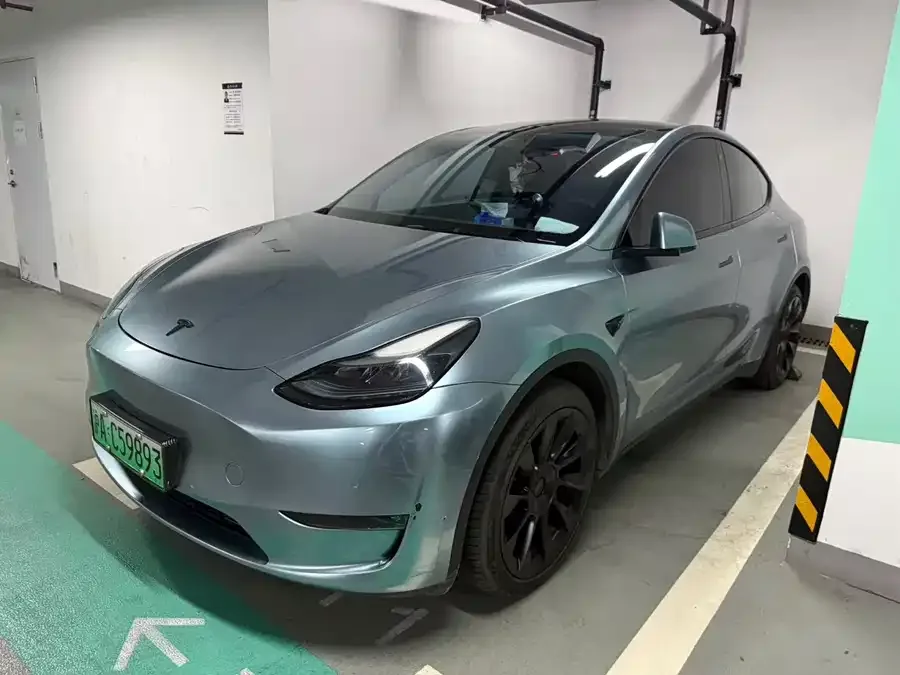 Tesla Model Y Model Y 2022 facelift long-range all-wheel drive version 2023 — фото 1, купить с доставкой в Москву