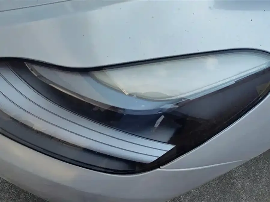 Tesla Model Y Model Y 2022 rear-wheel drive version 2022 — миниатюра 5