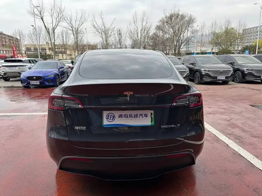 Tesla Model Y Model Y 2024 rear-wheel drive version 2024 — миниатюра 2