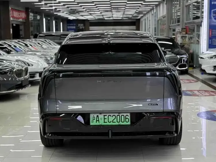 HiPhi Y Gaohe HiPhi Y 2023 560km Elite Edition 2023 — миниатюра 2