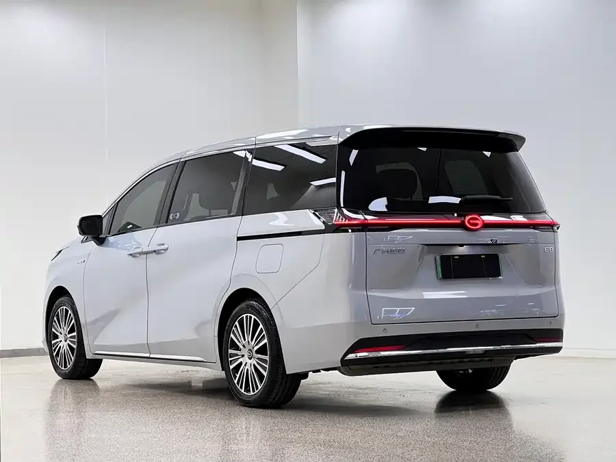 GAC Trumpchi E8 PHEV Trumpchi E8 PHEV 2024 150km MAX+ 2024 — миниатюра 2
