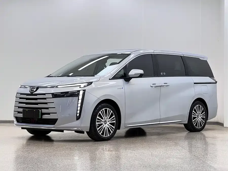 GAC Trumpchi E8 PHEV 2024