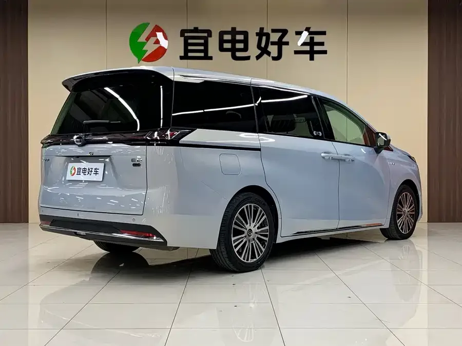 GAC Trumpchi E8 PHEV Trumpchi E8 PHEV 2024 150km MAX+ 2025 — миниатюра 2