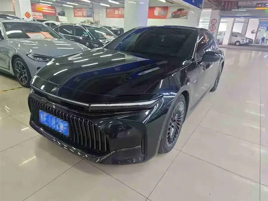 Toyota Crown 2025
