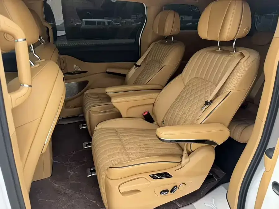 Voyah Lantu Dreamer 2022 Lantu Dreamer Low-Carbon Edition Dream+ Smart Package 2022 — миниатюра 4