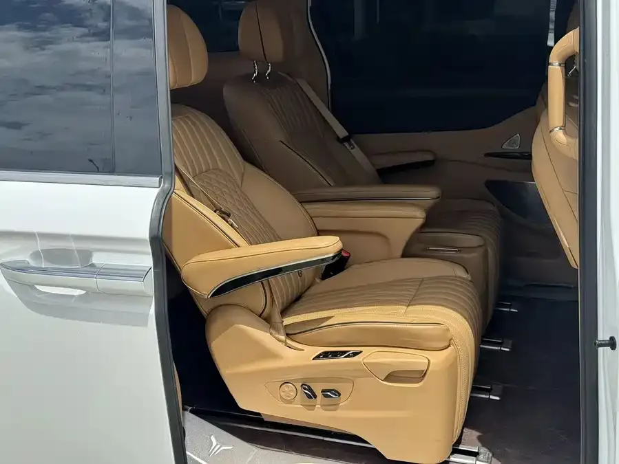 Voyah Lantu Dreamer 2022 Lantu Dreamer Low-Carbon Edition Dream+ Smart Package 2022 — миниатюра 5