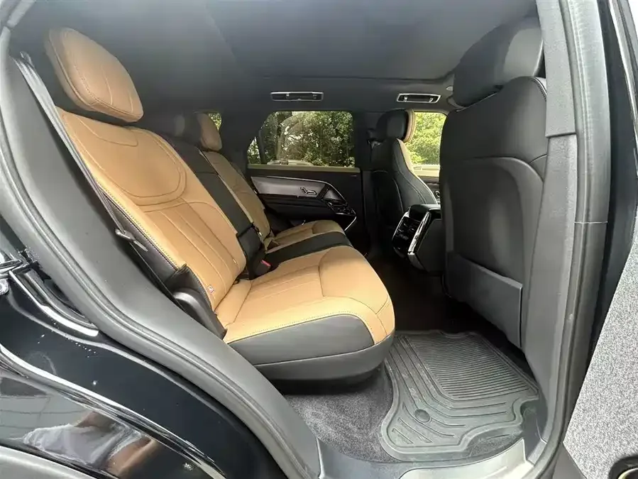 Land Rover Range Rover Sport 2026 Range Rover Sport 400PS Dynamic SE 2026 — миниатюра 5