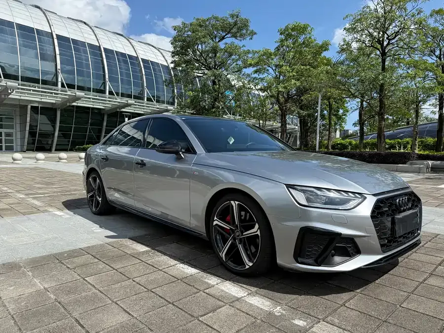 Audi a4 l 2022