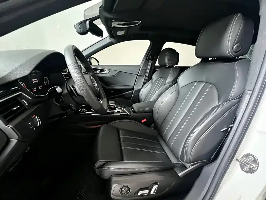 Audi a4 l 2024 40 TFSI luxury and dynamic model 2024 — миниатюра 5