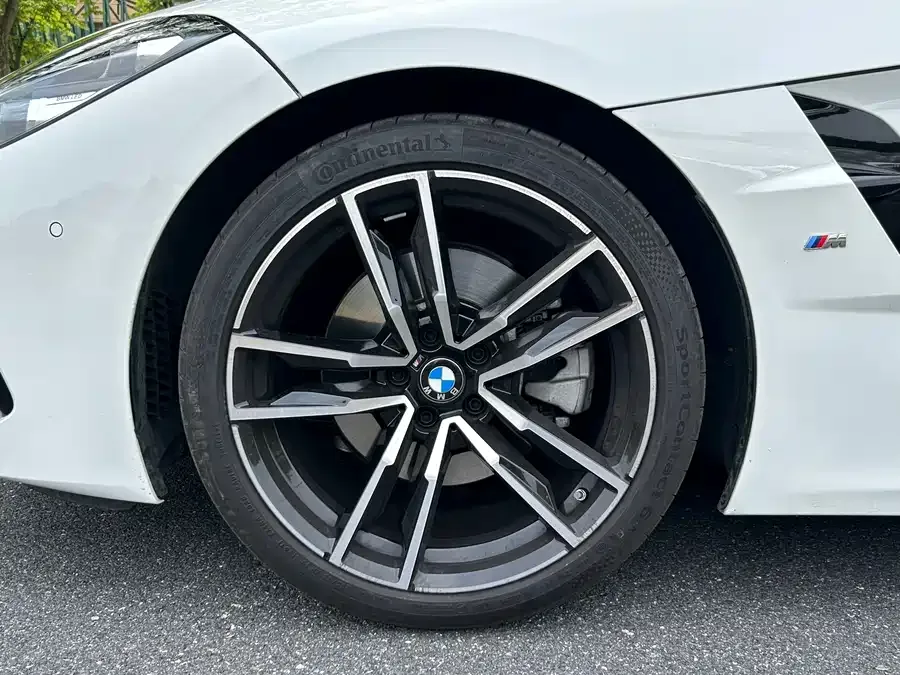 BMW Z4 2023 sDrive 25i M Sport Package 2025 — миниатюра 4
