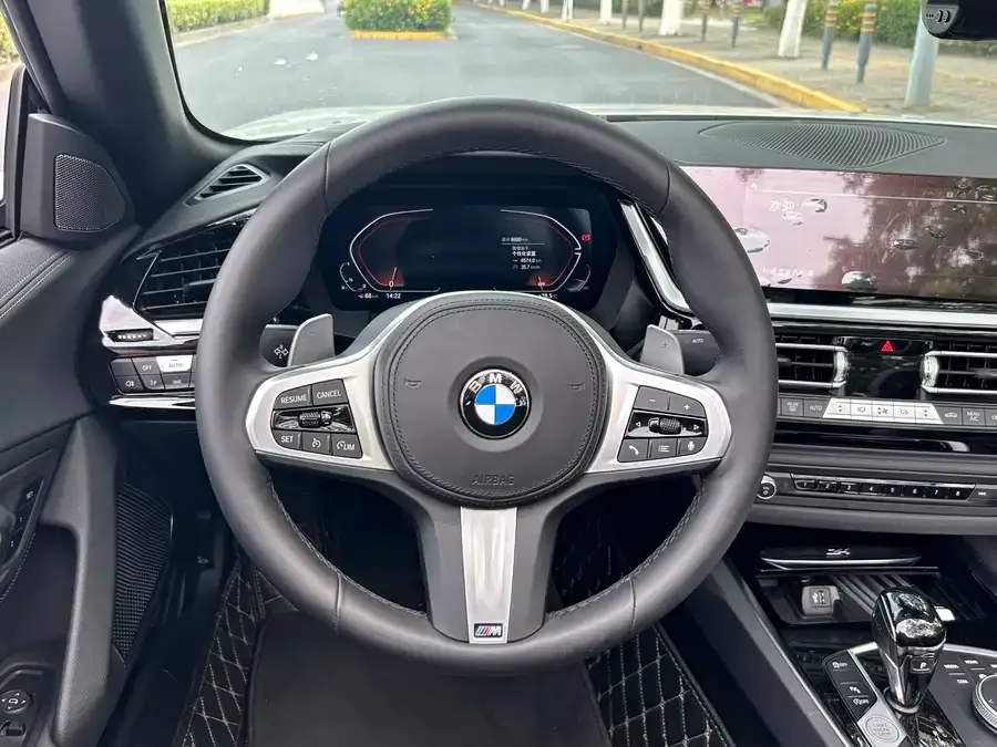 BMW Z4 2023 sDrive 25i M Sport Package 2025 — миниатюра 5