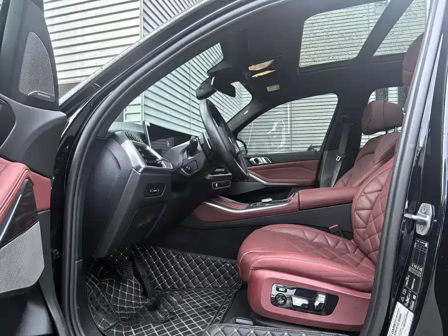 BMW X5 2023 xDrive 40Li M Sport Package 2024 — миниатюра 3
