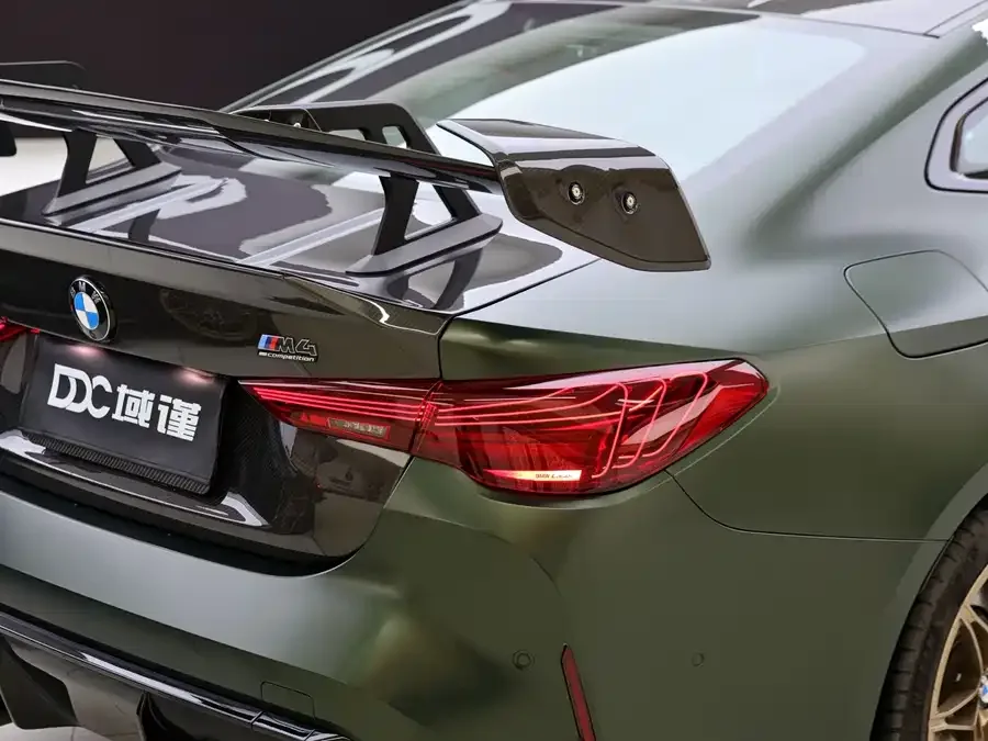 BMW M4 2025 M4 Coupe Nrburgring Official Cooperation Limited Edition 2026 — миниатюра 3