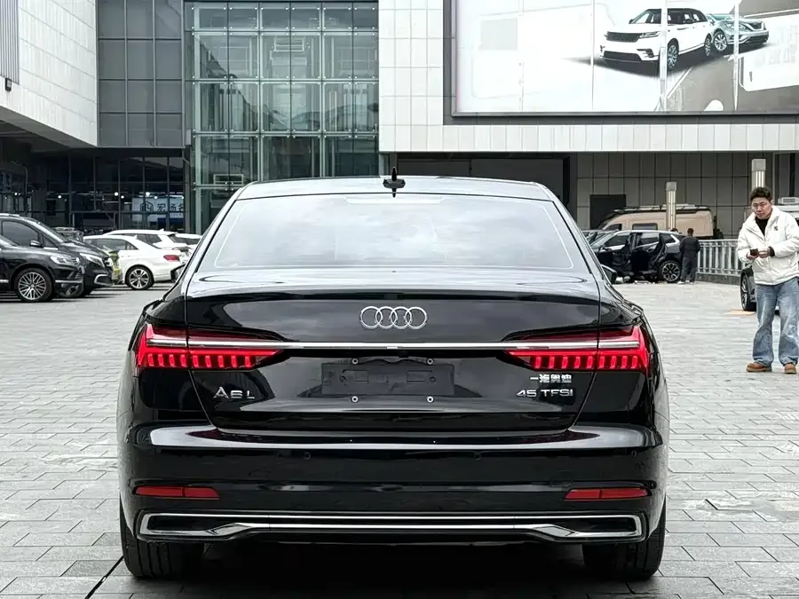 Audi A6L 2023 45 TFSI Premium Edition 2022 — миниатюра 5