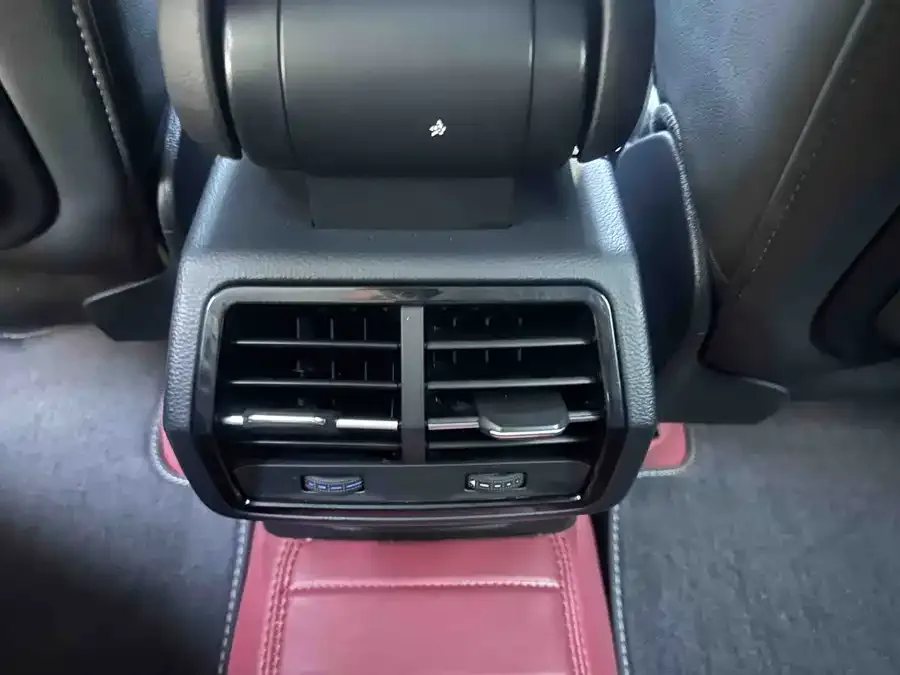 Audi Q3 2022 35 TFSI Fashionable and Dynamic 2022 — миниатюра 3