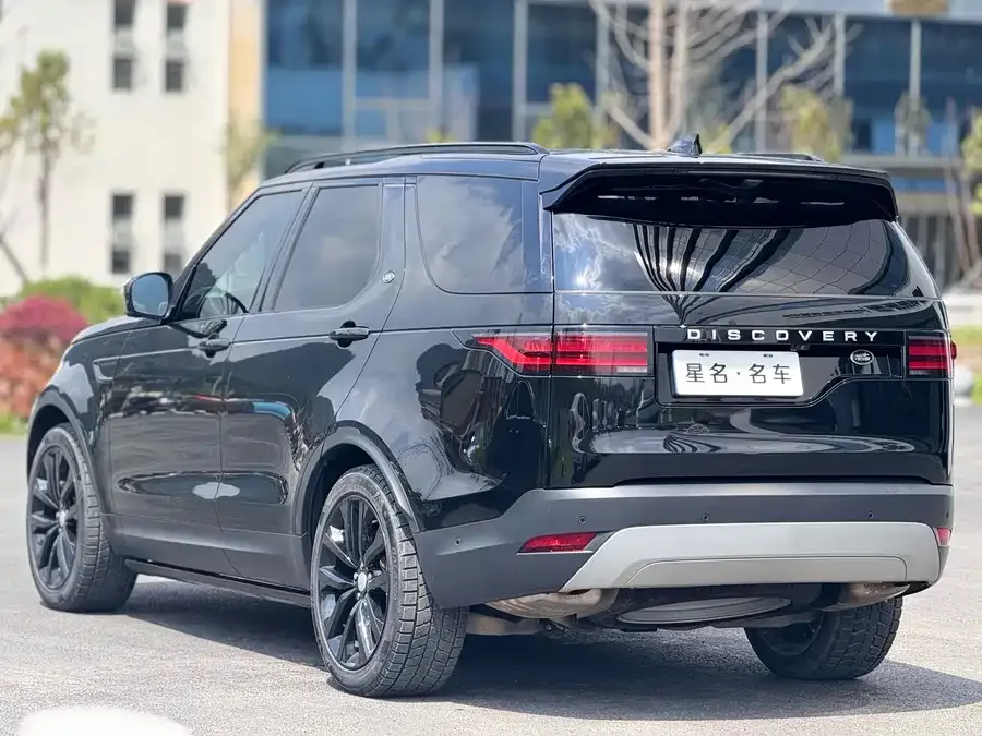 Land Rover finds Discover the 2025 360PS S 2025 — миниатюра 3