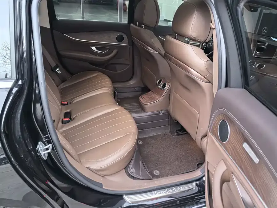 Mercedes-Benz E-Class Mercedes-Benz E-Class 2023 E 260 L 2023 — миниатюра 3