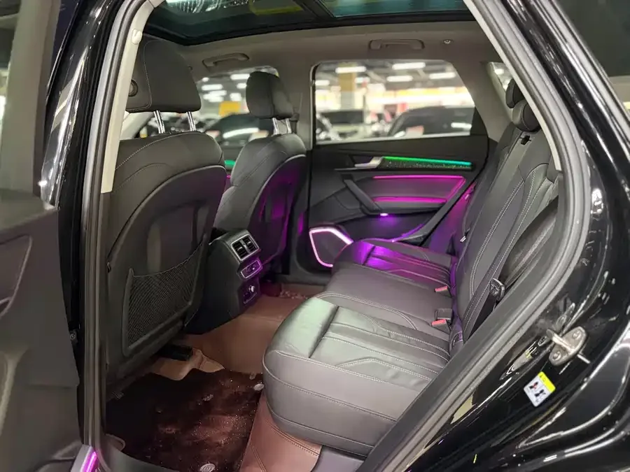 Audi Q5L 2023 40T Fashion Dynamic Edition 2023 — миниатюра 3
